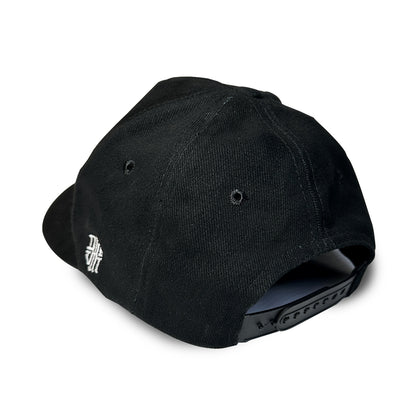 BTH CURSIVE STRUCTURED 5 PANEL BASEBALL CAP